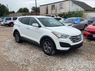 2016 Hyundai Santa Fe Sport 2.4L - Exterior Front Right Corner Image
